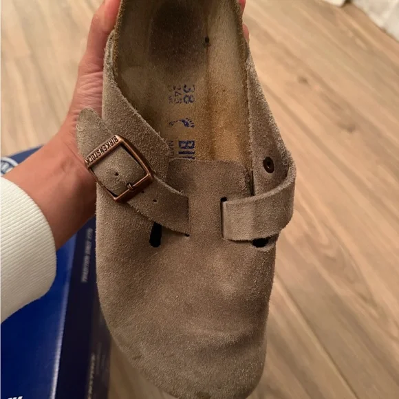 Birkenstock Women Taupe - Picture 3 of 5